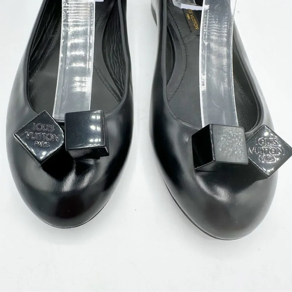 Louis Vuitton pristine these